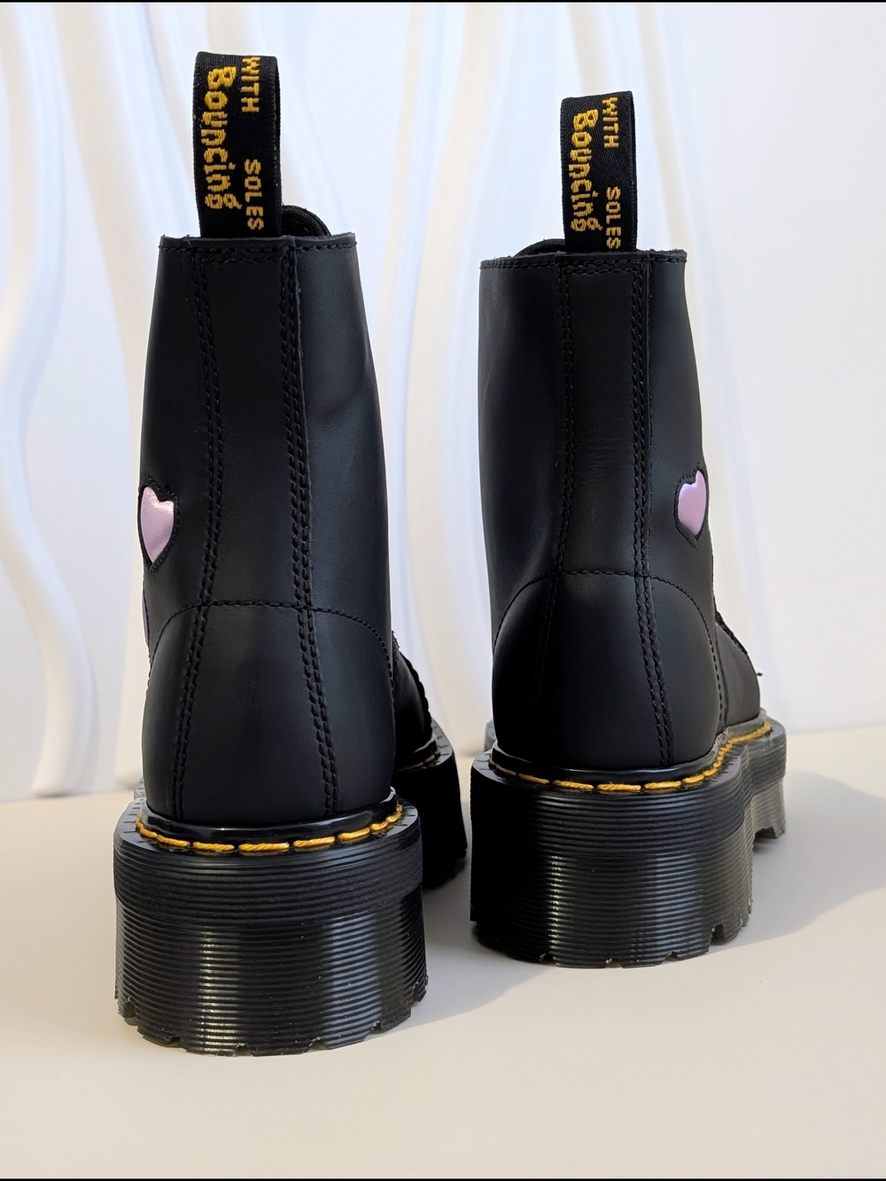 NWOB Dr. Martens Sinclair Hearts Platform Boots Black Pink Heart Cutout Zip US 8 - Picture 7 of 13
